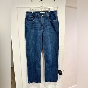 Levi’s Low Pro Jeans Dark Wash Size 31
